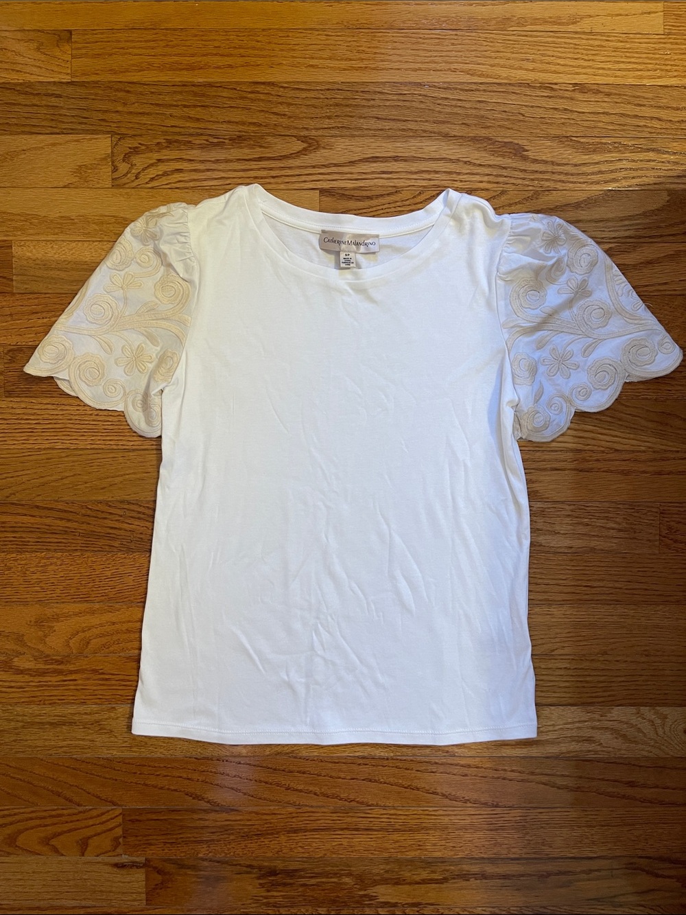 Catherine Malandrino White Tee with Scalloped Embroidered Sleeves